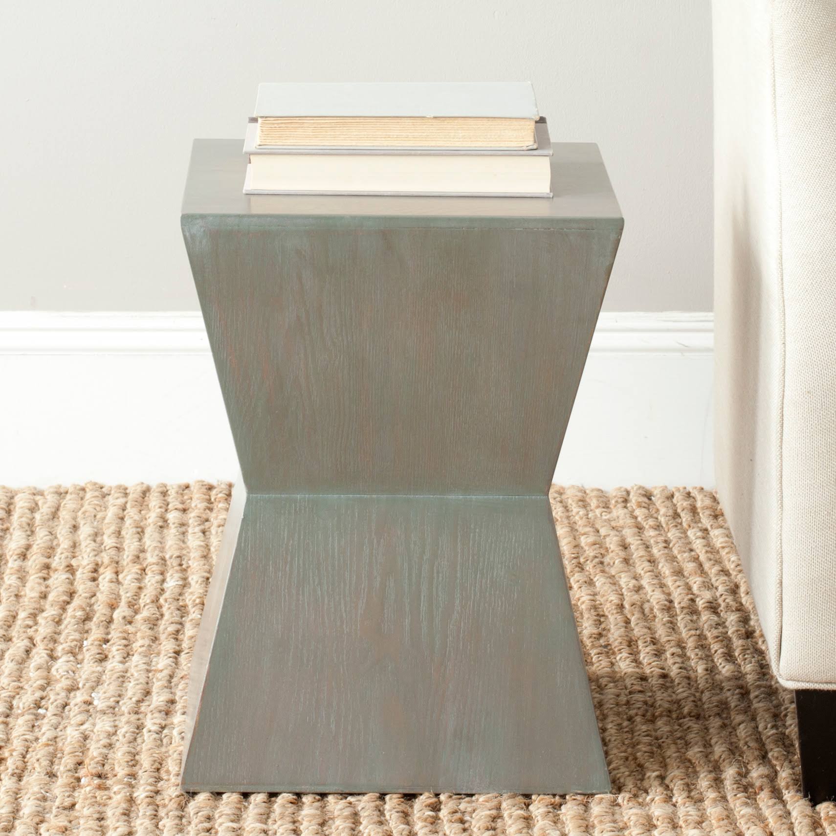 Accent Table S7677