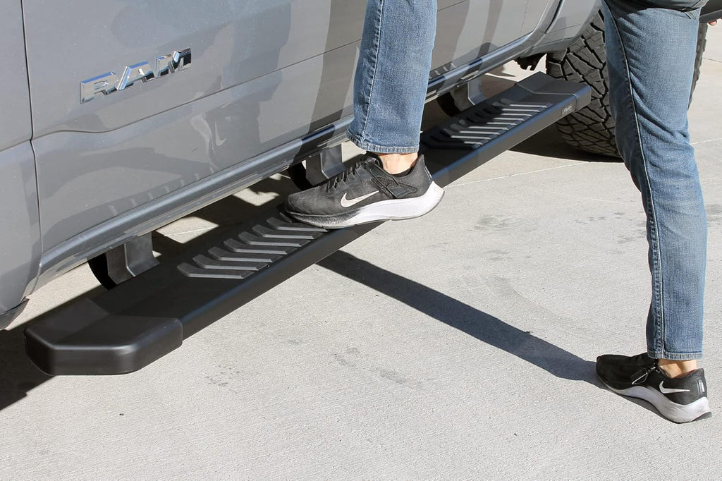6 inch Black Textured Running Boards with Bracket Covers J998