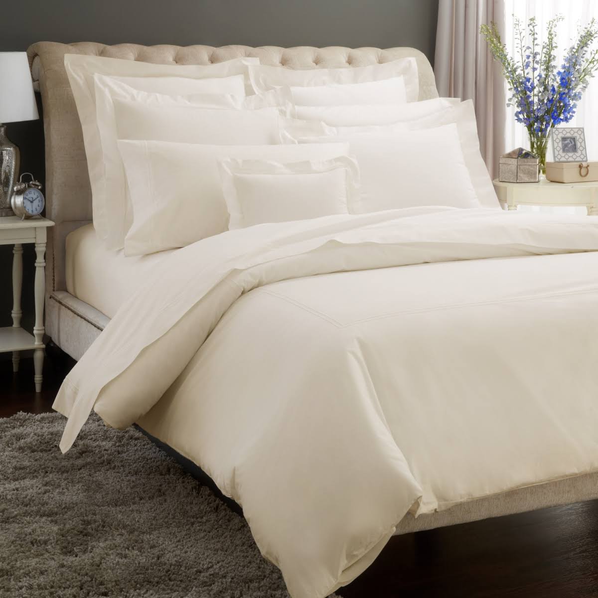 Full/Queen White/Blue Duvet Cover I696