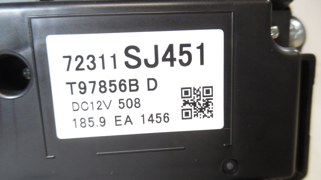 Pre-Owned Subaru Forester Auto Climate AC Heater Temperature Control O149