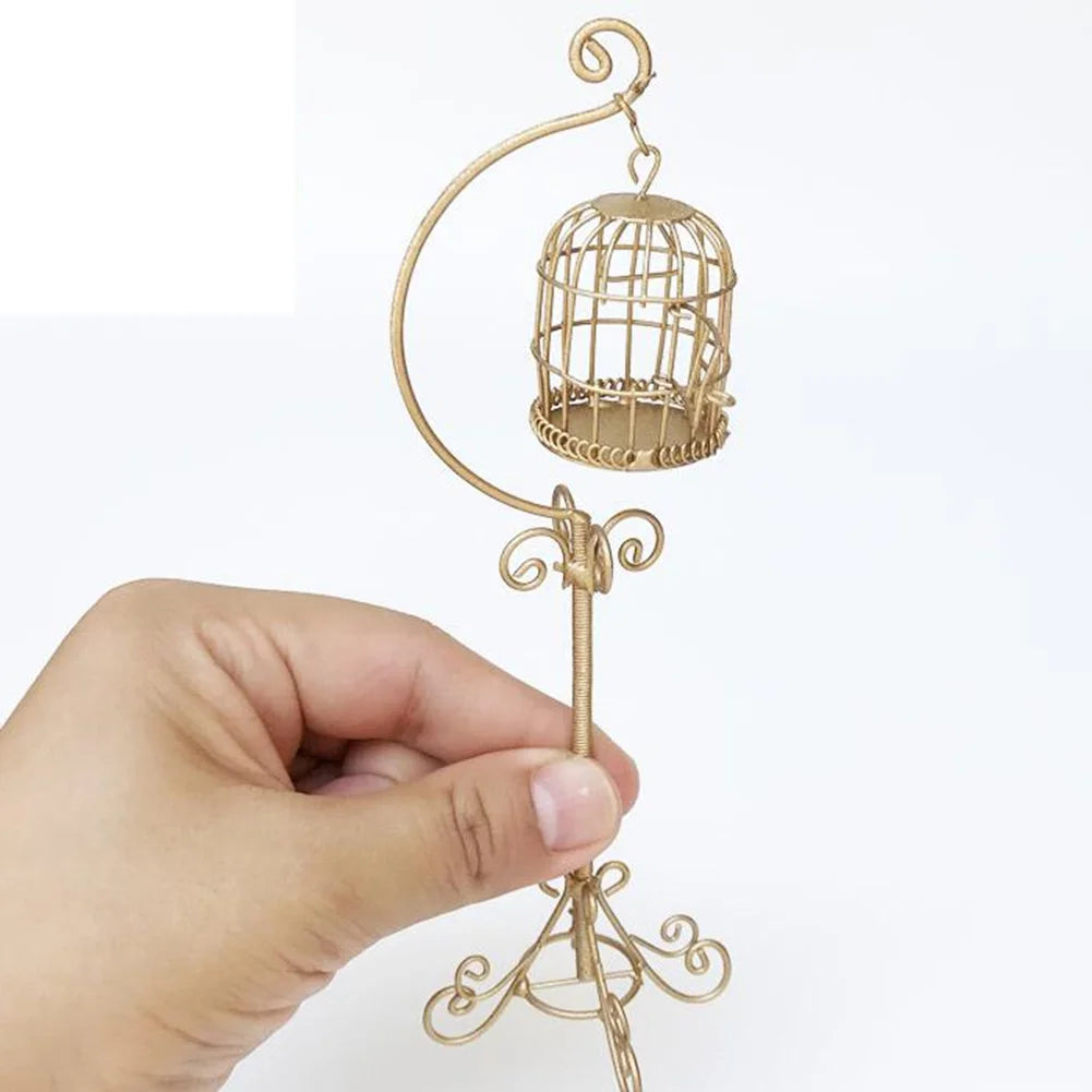 1:12 Metal Bird Cage Dollhouse Decoration Y33084