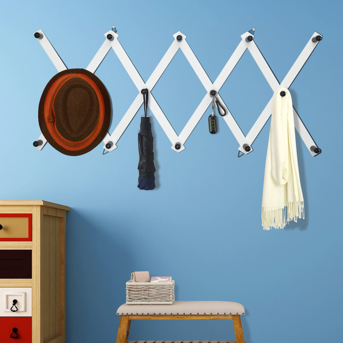 White 14 Pegs Wooden Expandable Coat Rack L448