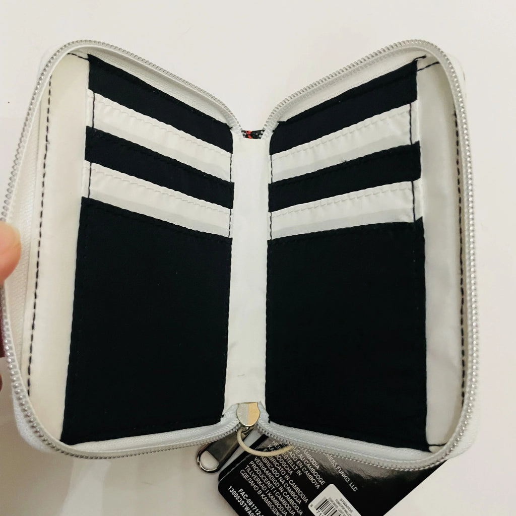 Lightsaber Zip around wallet V439152