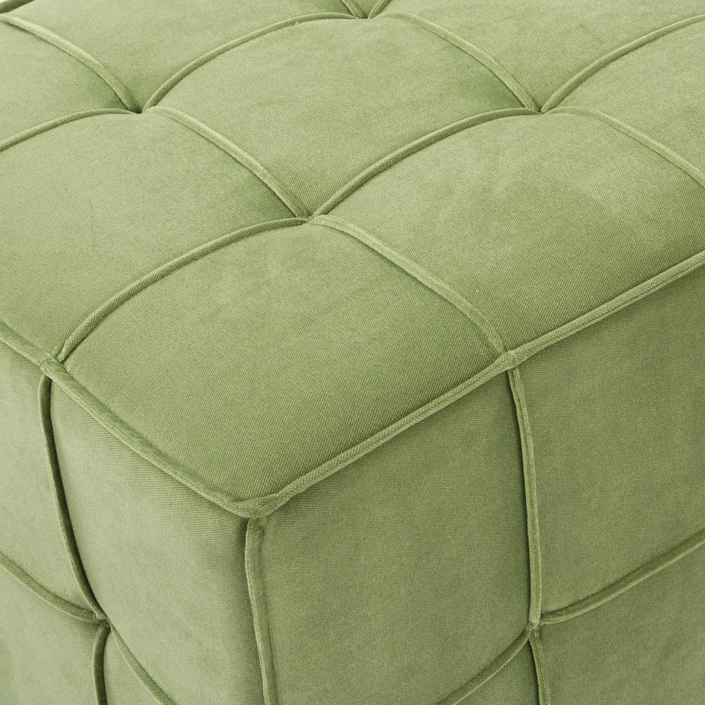 Tufted Ottoman P20512