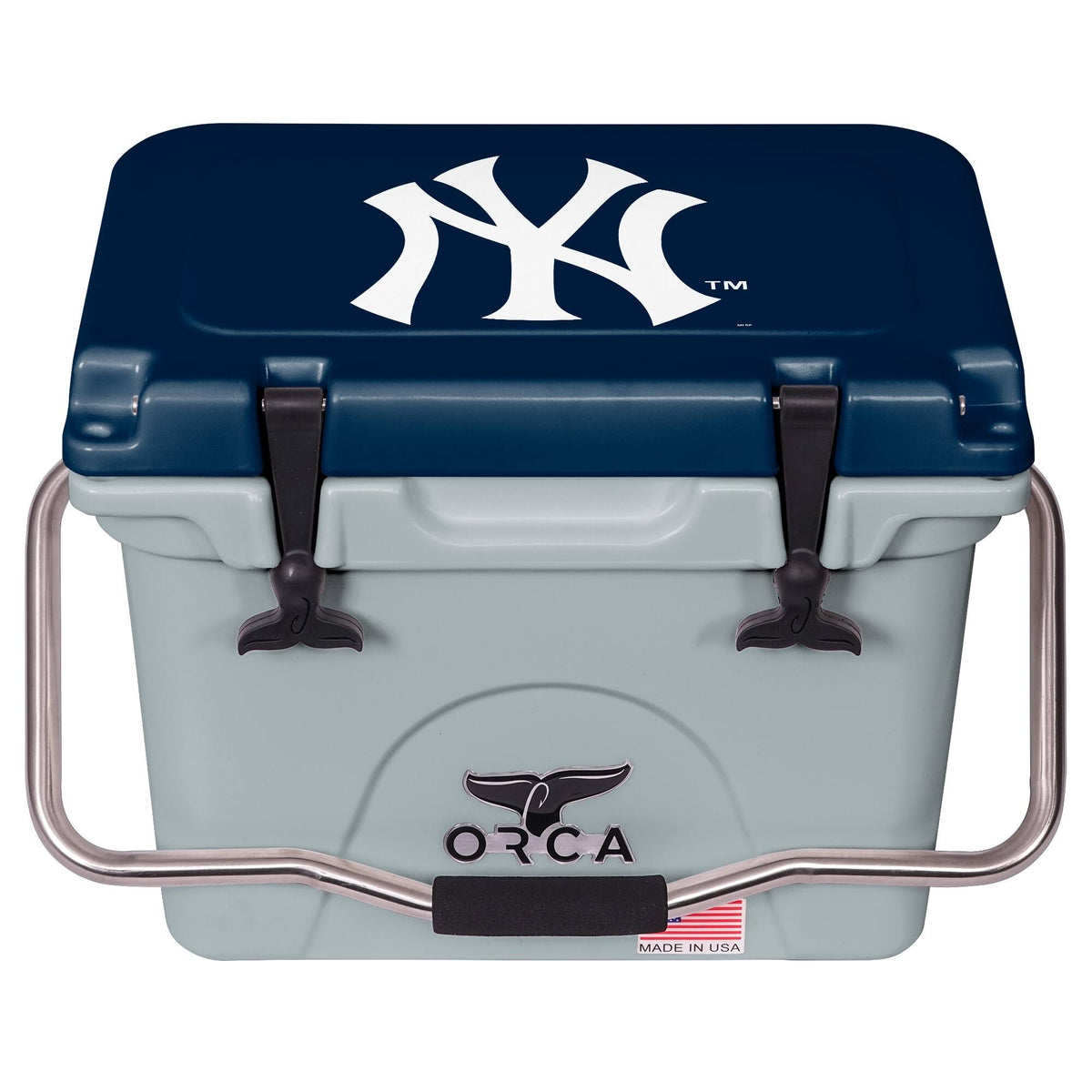 20-Quart Hard-Sided Cooler D3982
