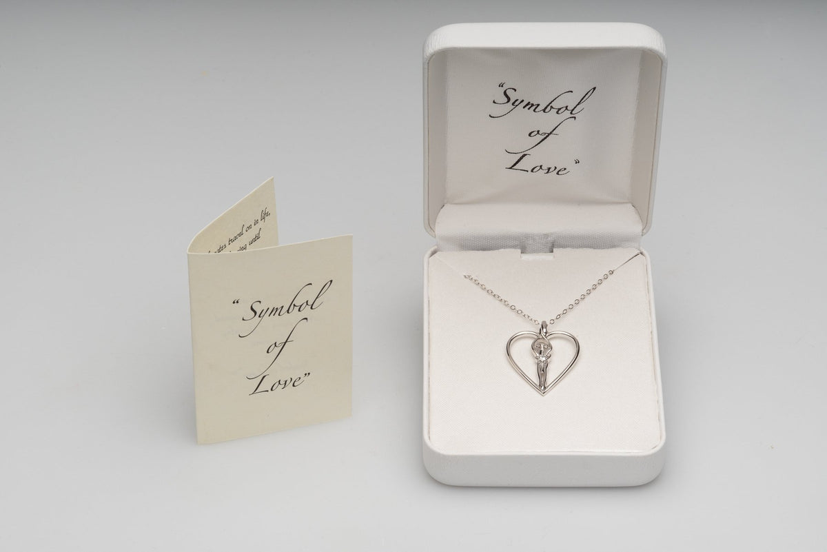 Sapphire Heart Necklace C4250