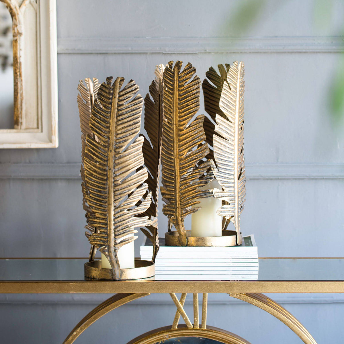 Gold Contemporary Cylindrical Candle Holder C447784