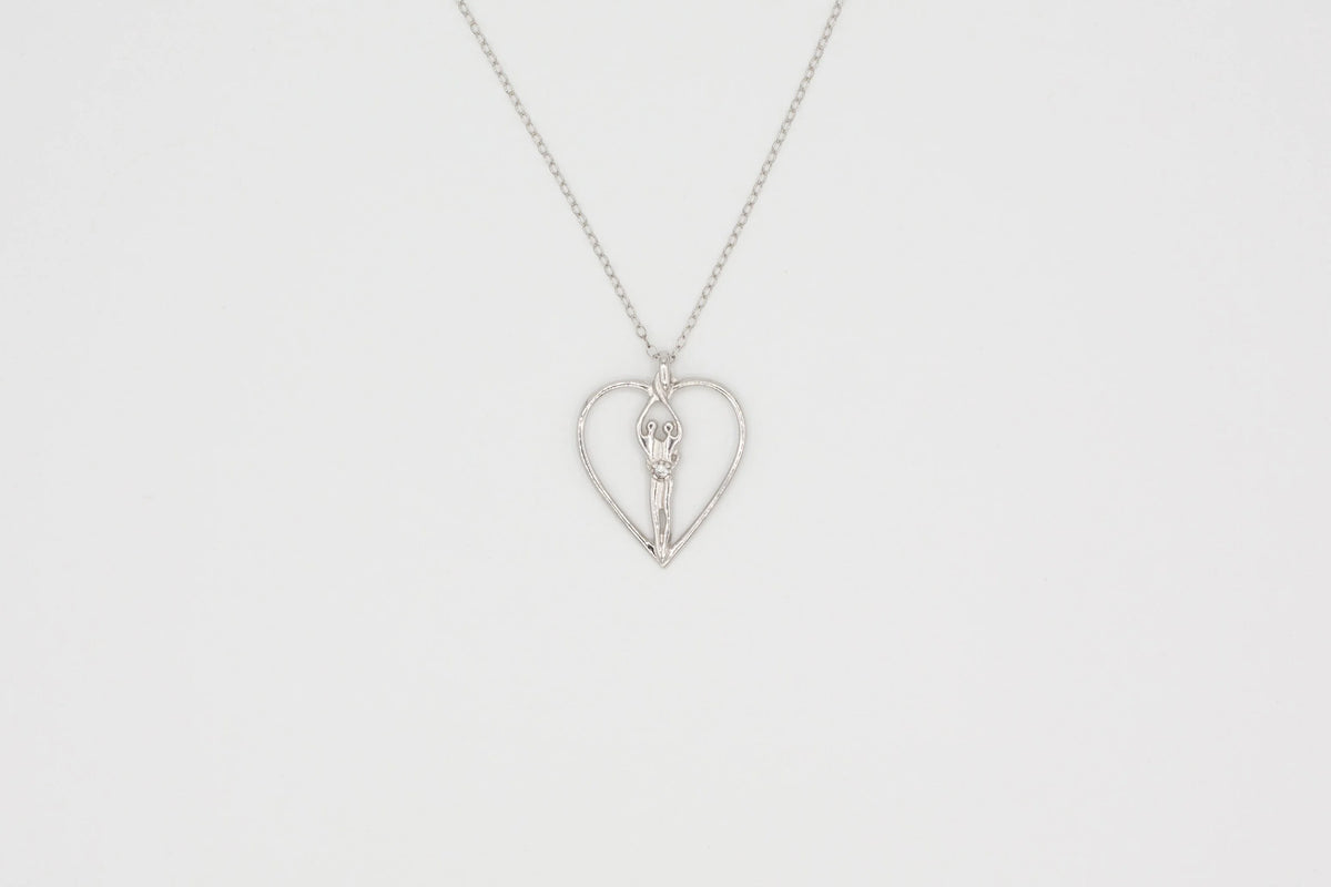Sapphire Heart Necklace C4250