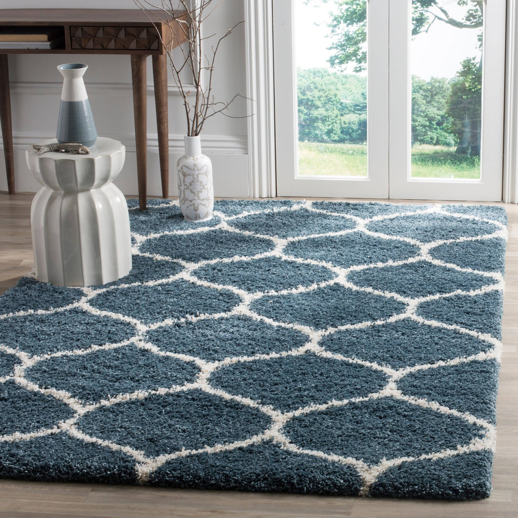 Plush 2-Inch Shag Rug K797