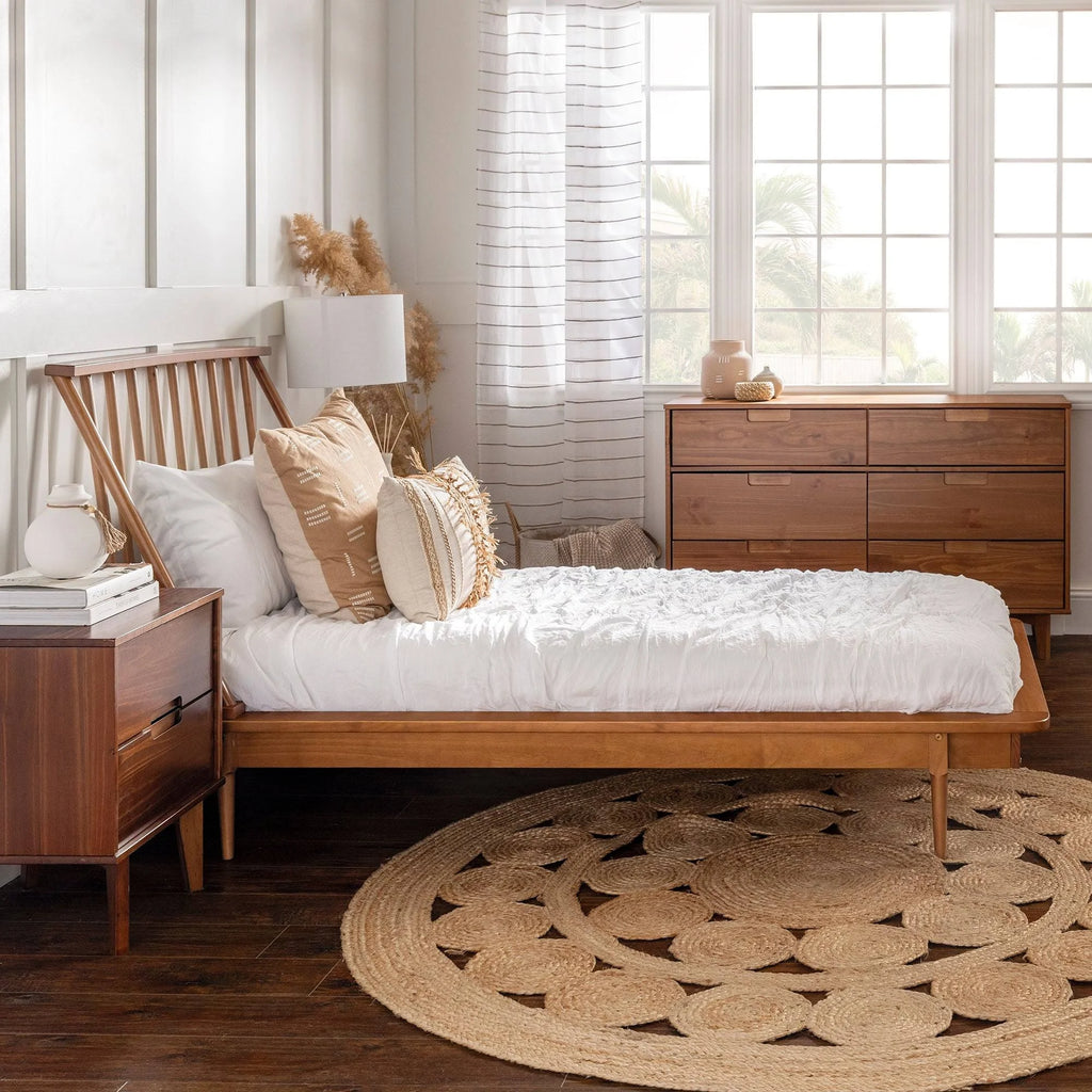 Solid Pine Wood Spindle Bed - Light Oak - Queen Q448