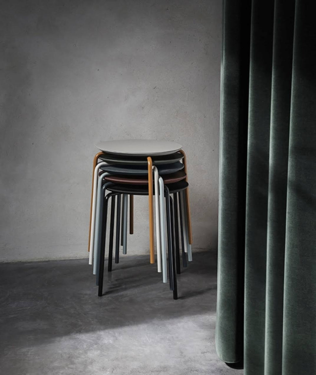 Dark Rose Stool Q1422