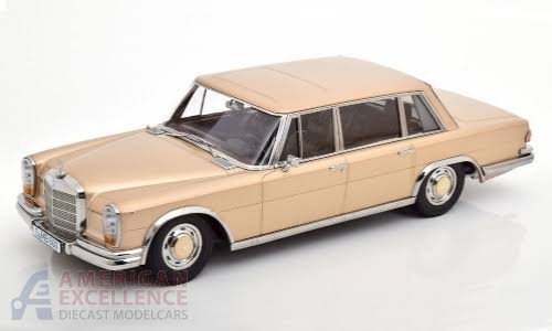 Gold 1/18 Mercedes-Benz 600 SWB W100 Z9487