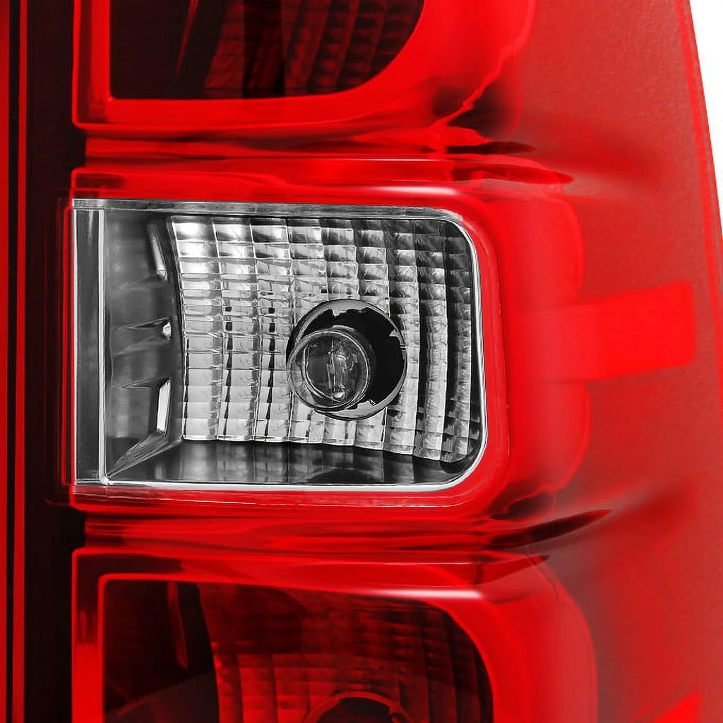 Red Clear Tail Light Passenger Right Side Replacement P901