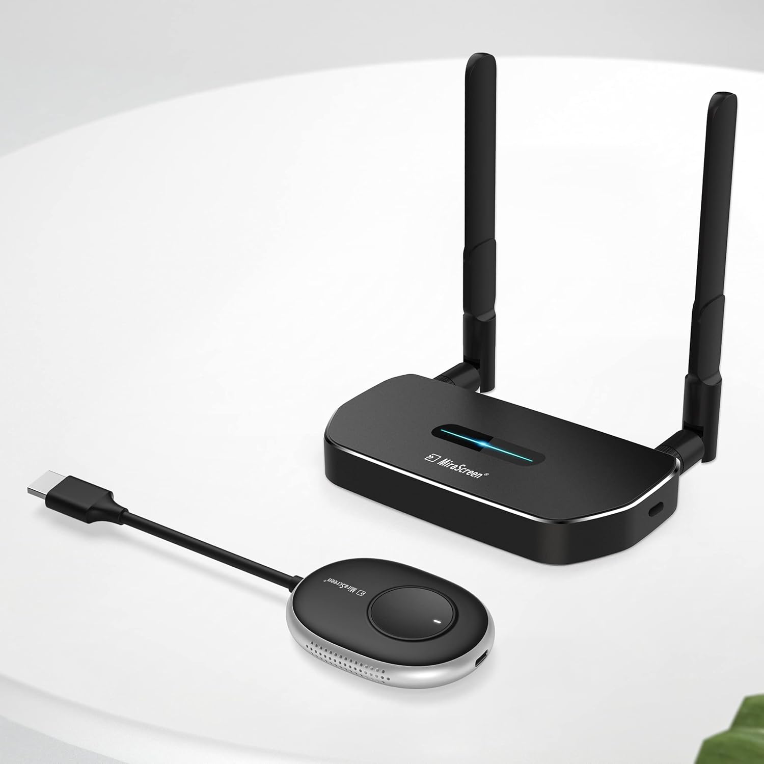 4K Wireless HDMI Transmitter and Receiver Kit D522