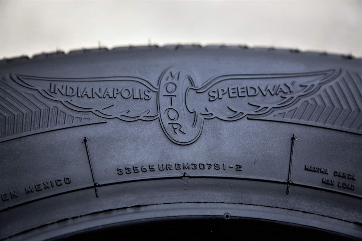 295/50R15 105S XL Performance All Season Tire C3781