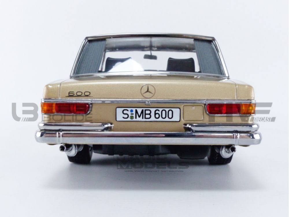 Gold 1/18 Mercedes-Benz 600 SWB W100 Z9487