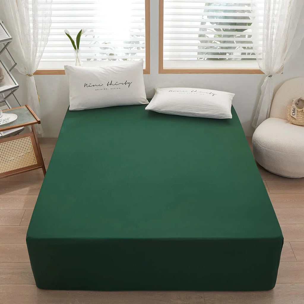 Dark Green Microfiber Queen Fitted Sheet, Deep Pocket 15 Inch E760249
