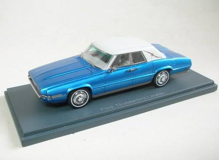 1:43 Ford Thunderbird Resin Model Car W303558