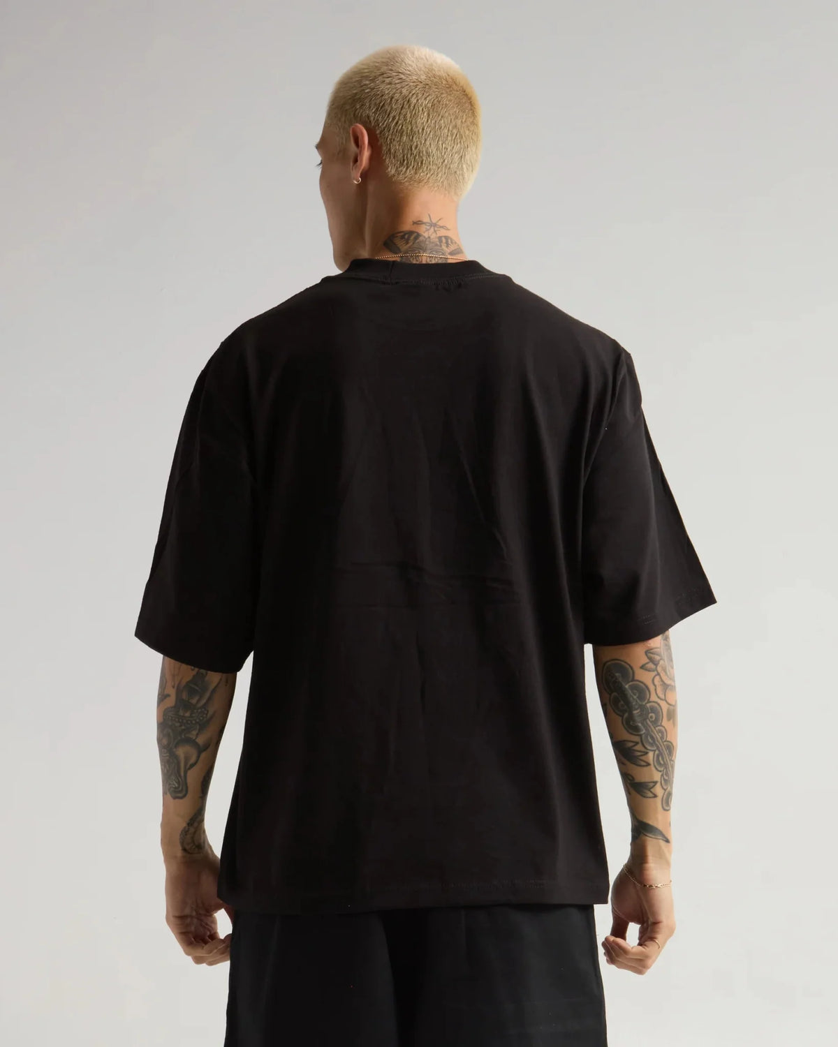 Shaka Max 7.5oz Oversized Heavyweight T Shirt
